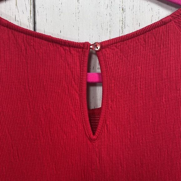 Peter Nygard Red Crochet Embroidered Slit Flared Sleeve Round Neck Blouse - Picture 15 of 16